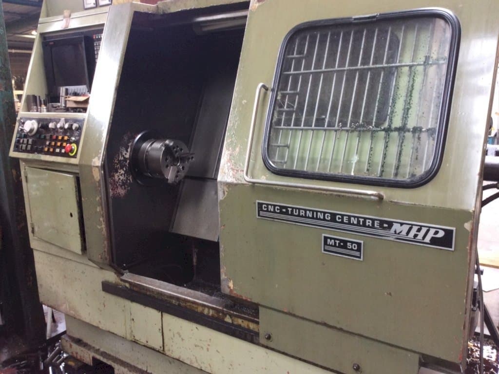 Vista frontale della macchina MHP MT-50