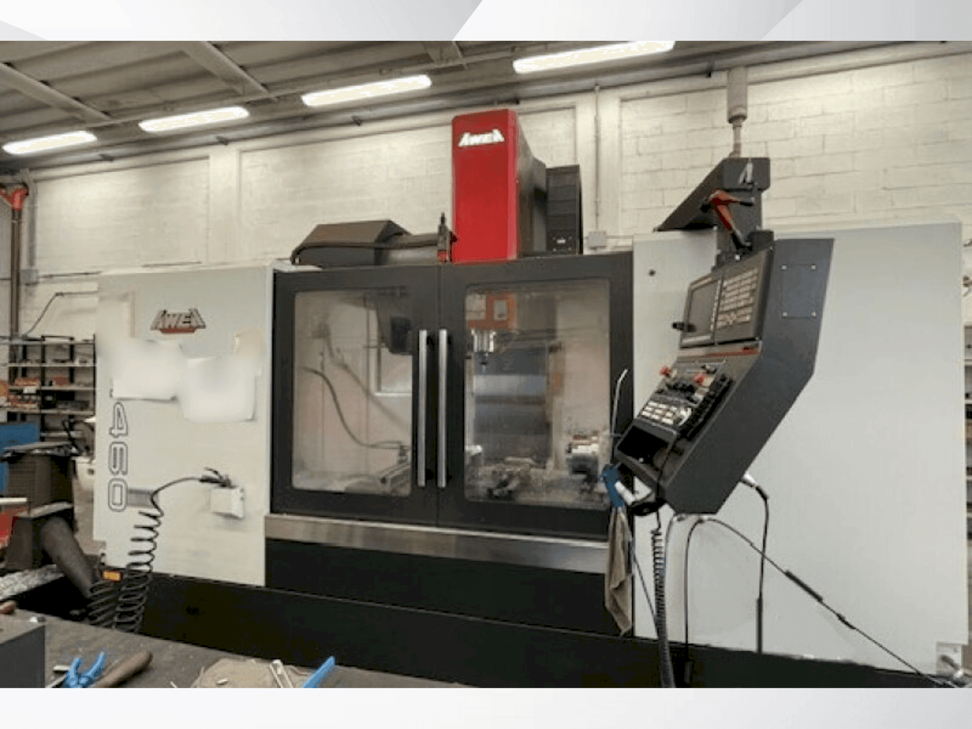 Vista frontale della macchina AWEA AF 1460