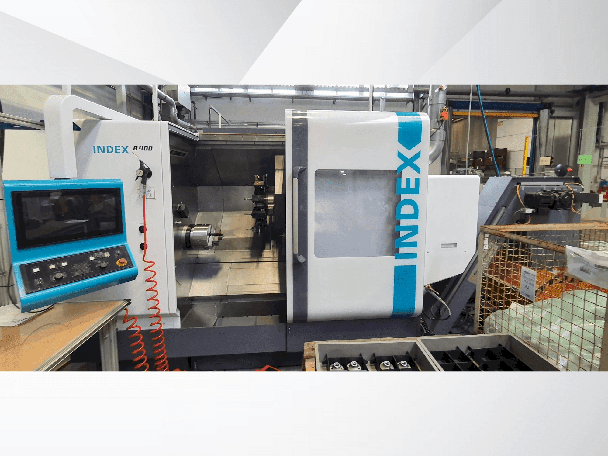 Vista frontale della macchina Index B400