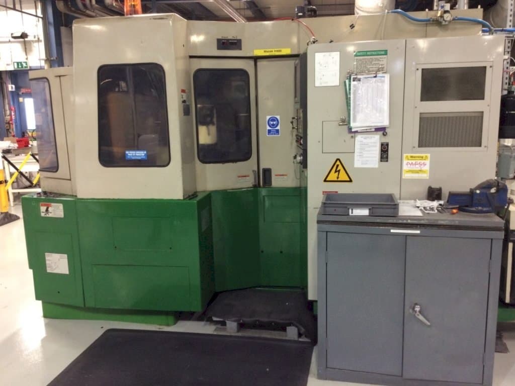 Vista frontale della macchina Mazak Mazatech H400
