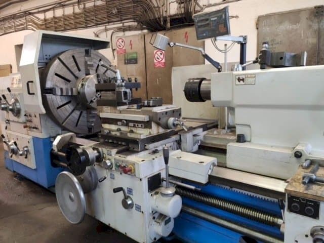 Vista frontale della macchina KNUTH DL E Heavy 500/1500