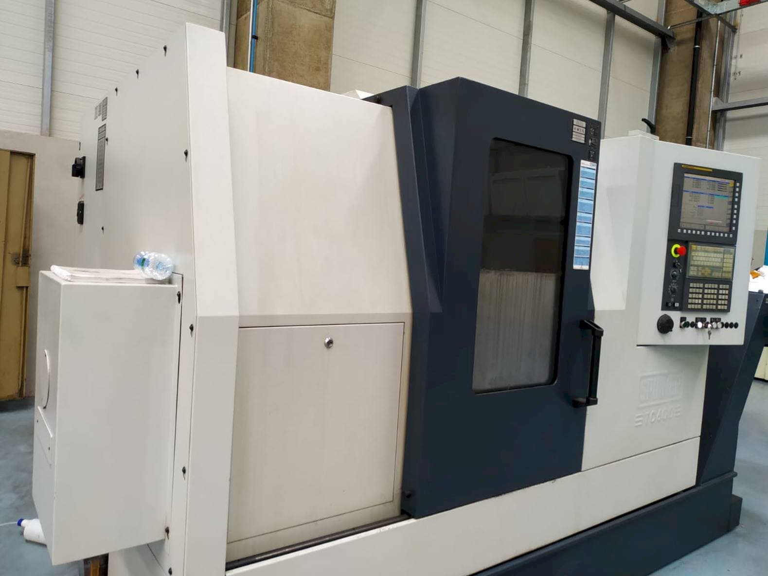 Vista frontale della macchina SPINNER TC-600 (2011)