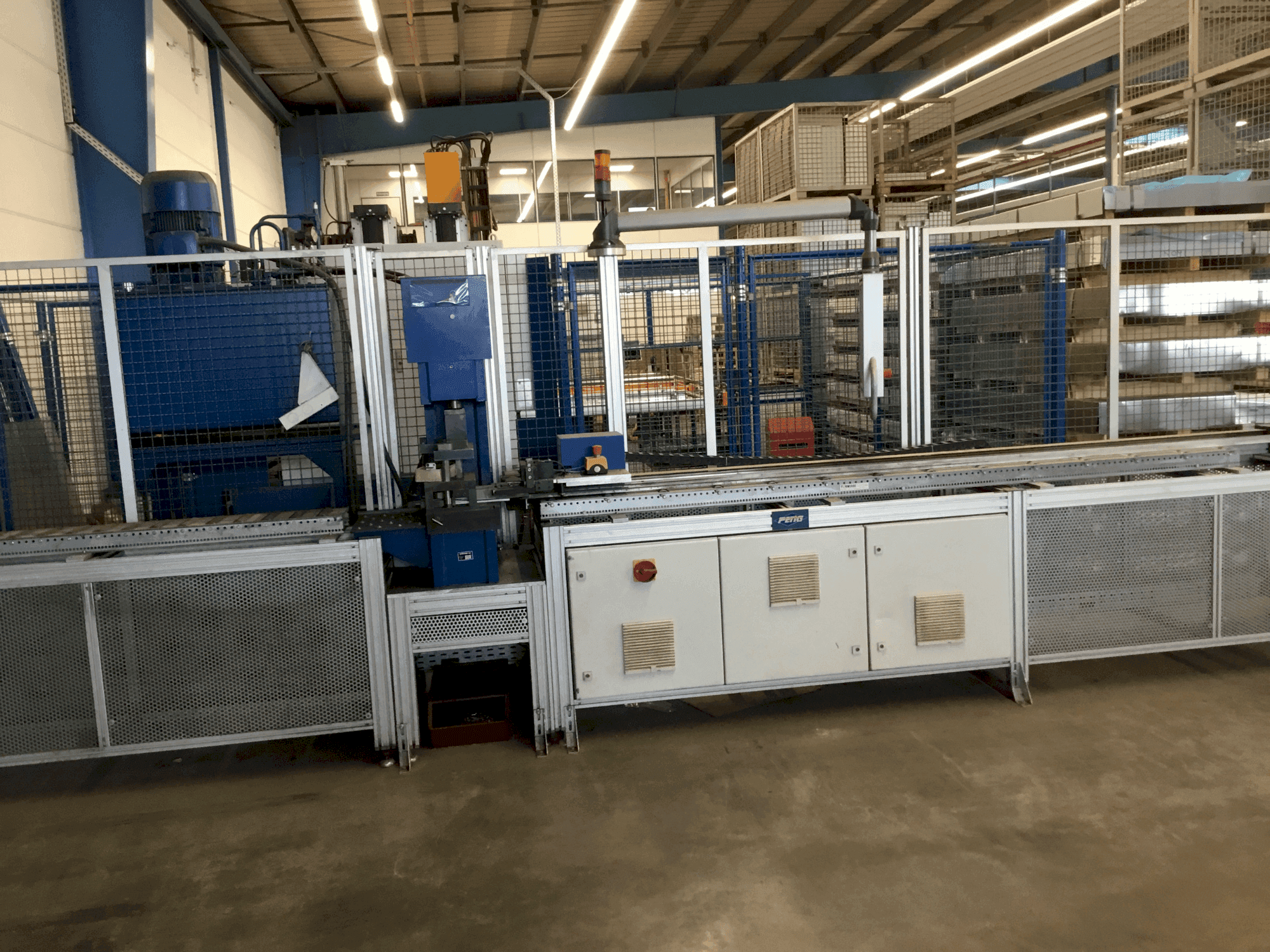 Vista frontale della macchina PETIG RPS-320 TWIN 3000 (2011)