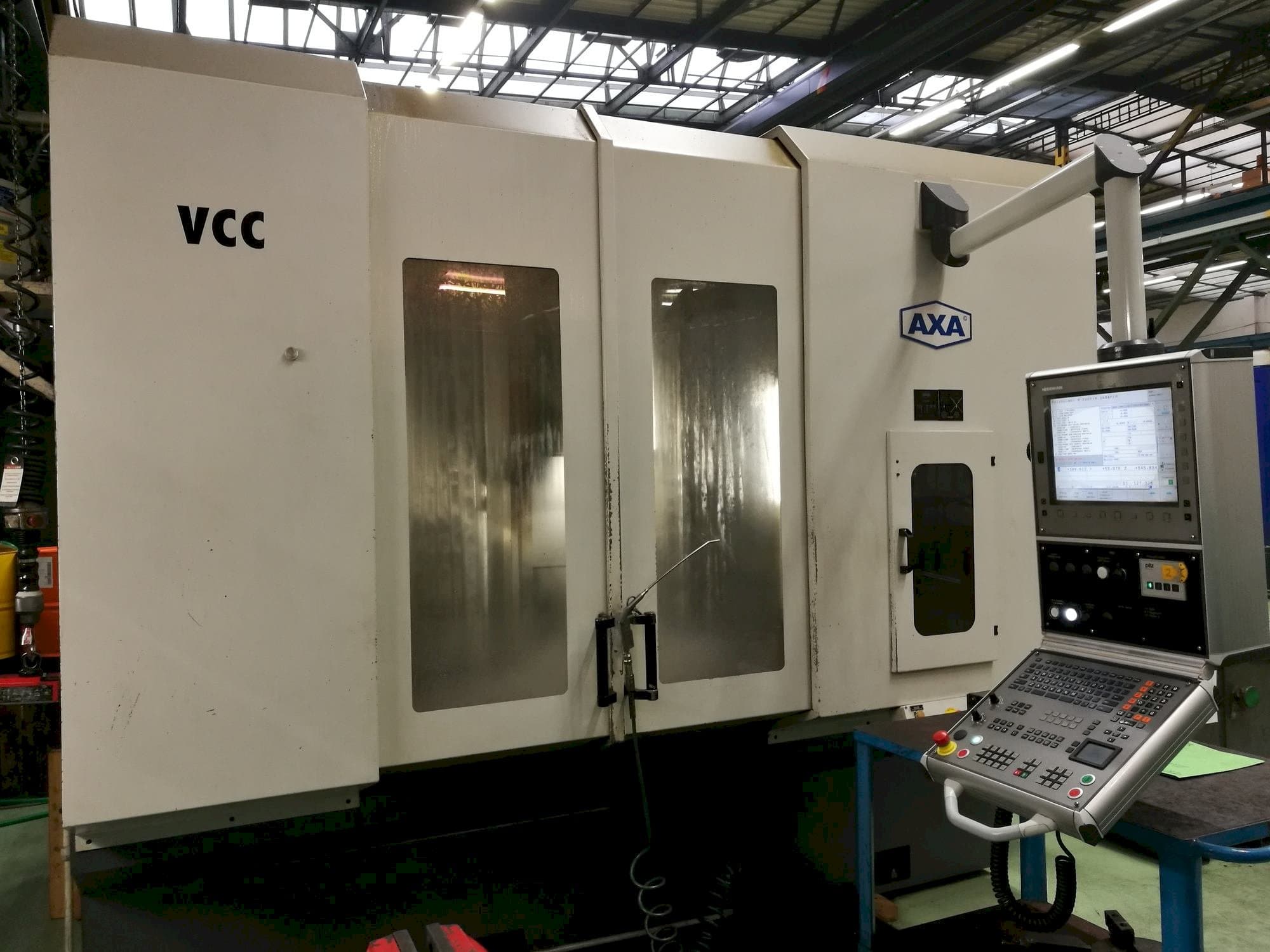 Vista frontale della macchina AXA VCC 1200