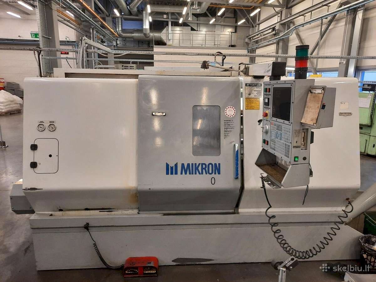 Vista frontale della macchina MIKRON-HAAS LCE860T