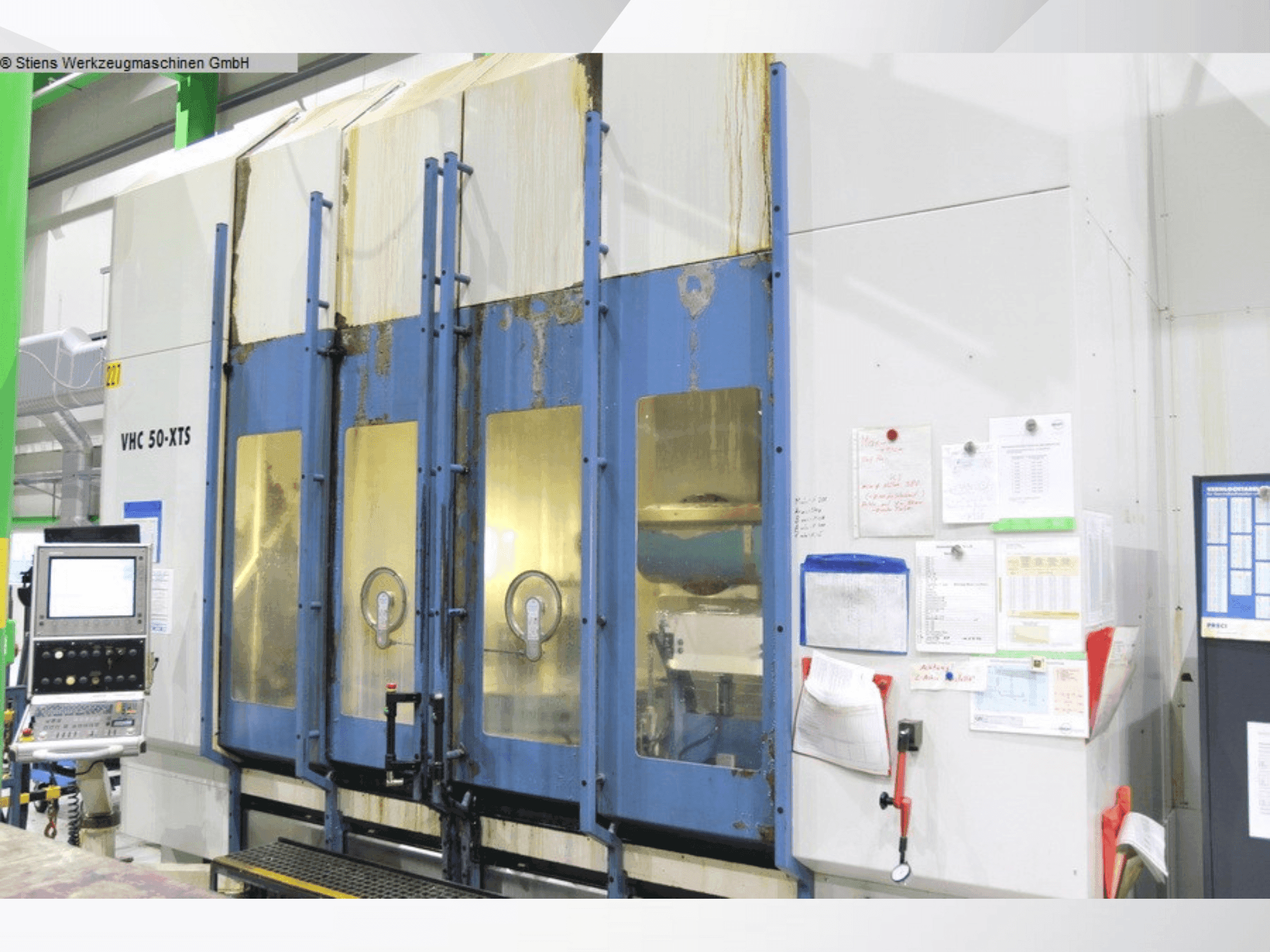 Vista frontale della macchina AXA VHC 50 - XTS 2000