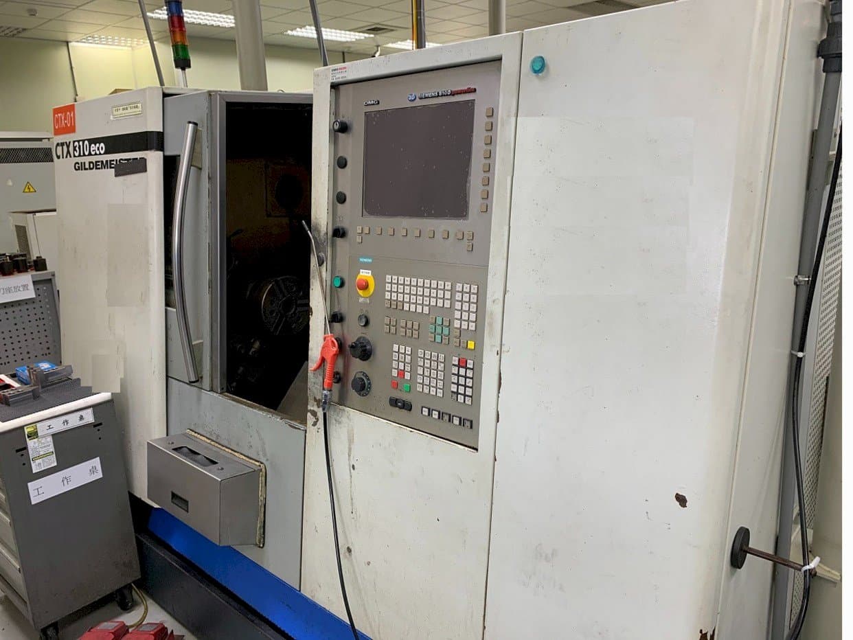 Vista frontale della macchina Gildemeister CTX 310V1 eco