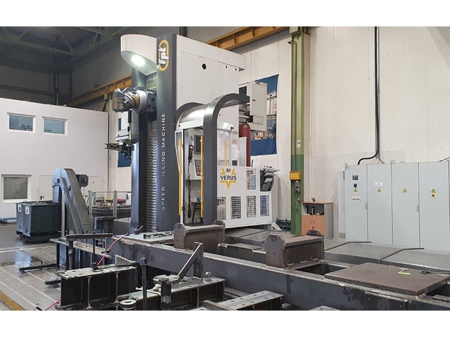 Vista frontale della macchina FPT VERUS