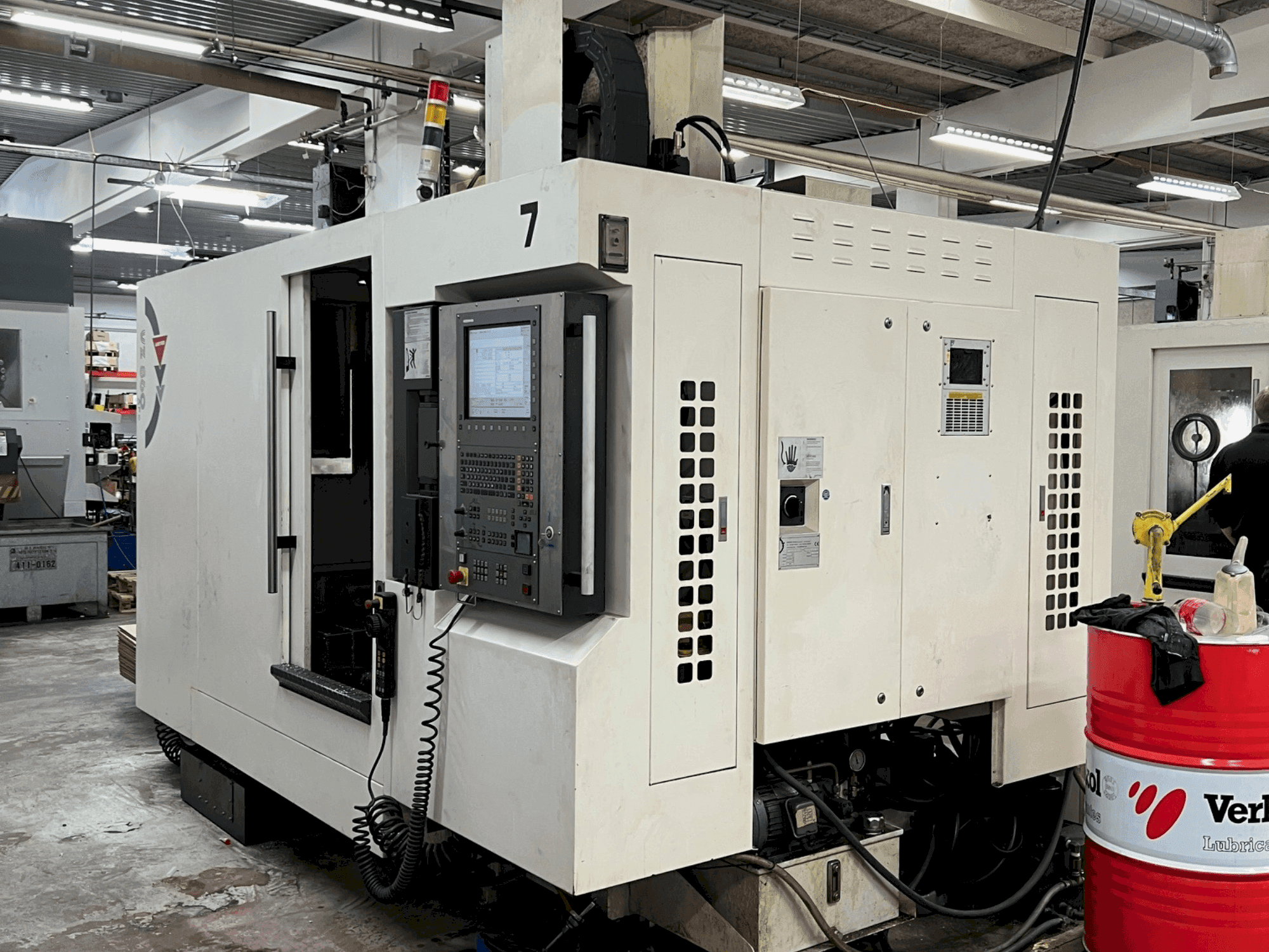 Vista frontale della macchina WEMAS VZ 860 APC