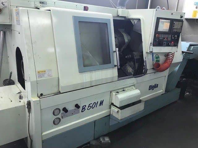 Vista frontale della macchina Biglia B501