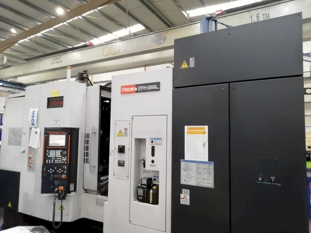 Vista frontale della macchina Mazak PFH 5800