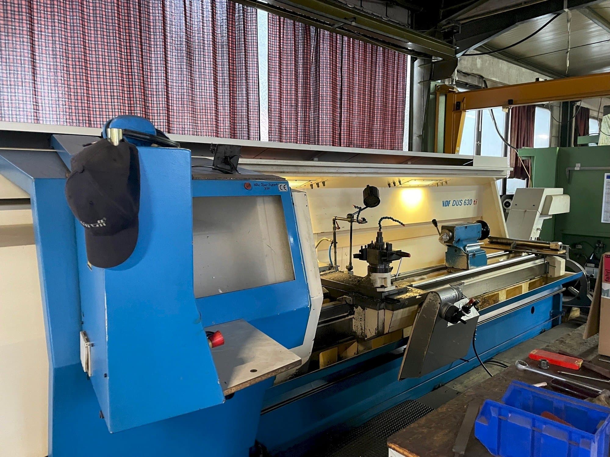 Vista frontale della macchina VDF BOEHRINGER