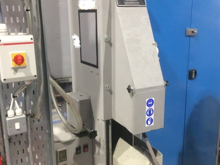 Vista frontale della macchina Loeser KS 100