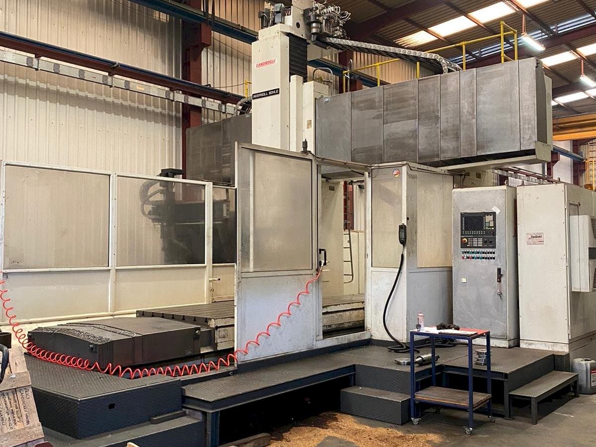 Vista frontale della macchina INGERSOL BOHLE Master Center T1