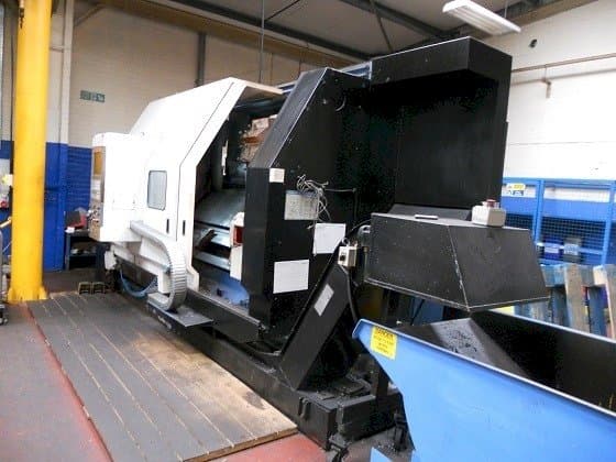 Vista frontale della macchina Mazak Slant Turn 50N-2000U