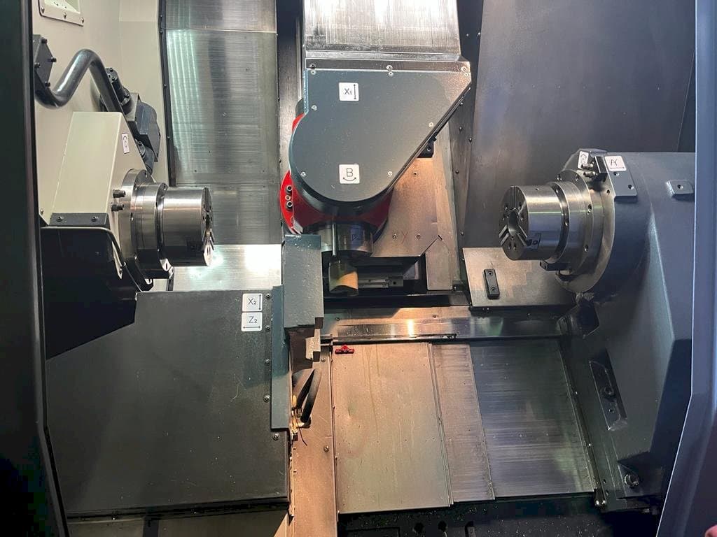Area di lavoro della macchina DOOSAN MX2000S