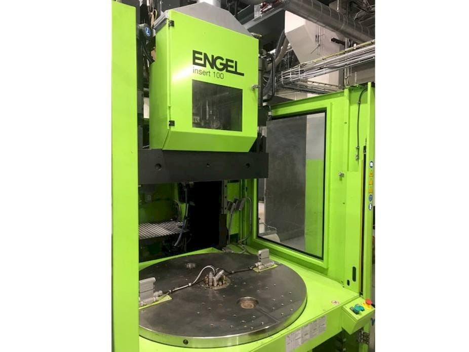 Vista frontale della macchina Engel INSERT 500V/100
