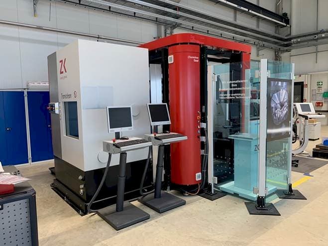 Vista frontale della macchina Zimmer+Kreim Chameleon Quad + Transclean