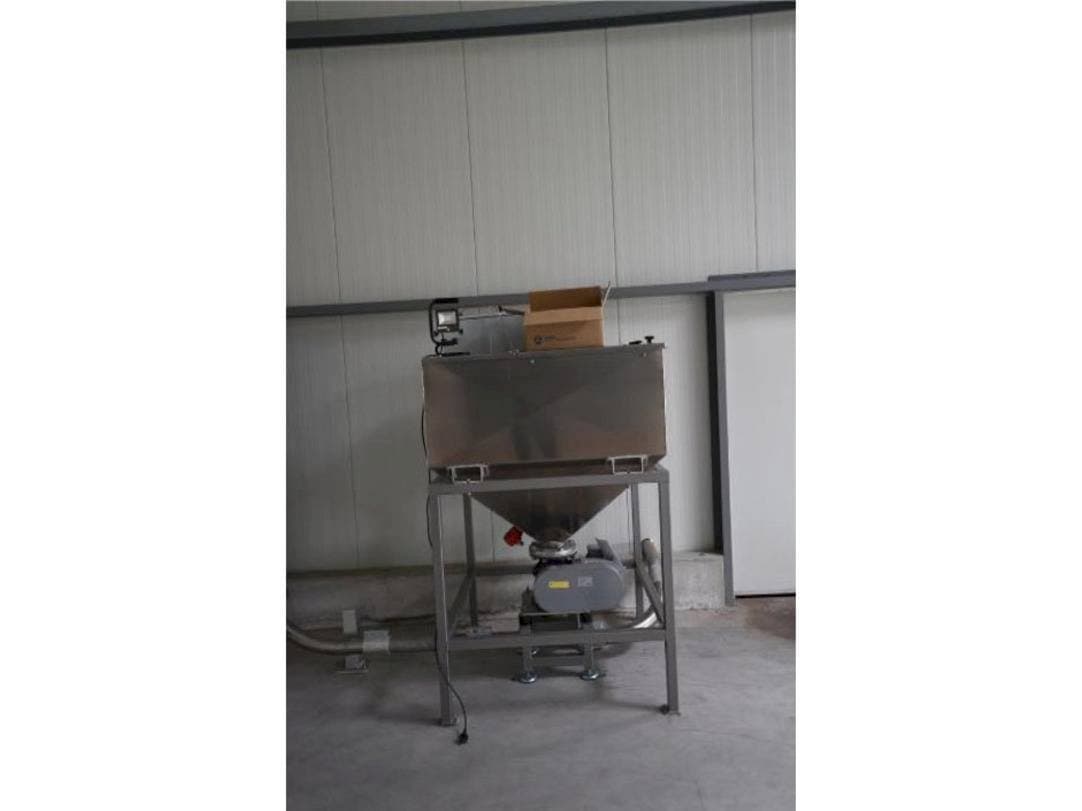 Vista frontale della macchina EICHHOLZ AERZEN BM7L