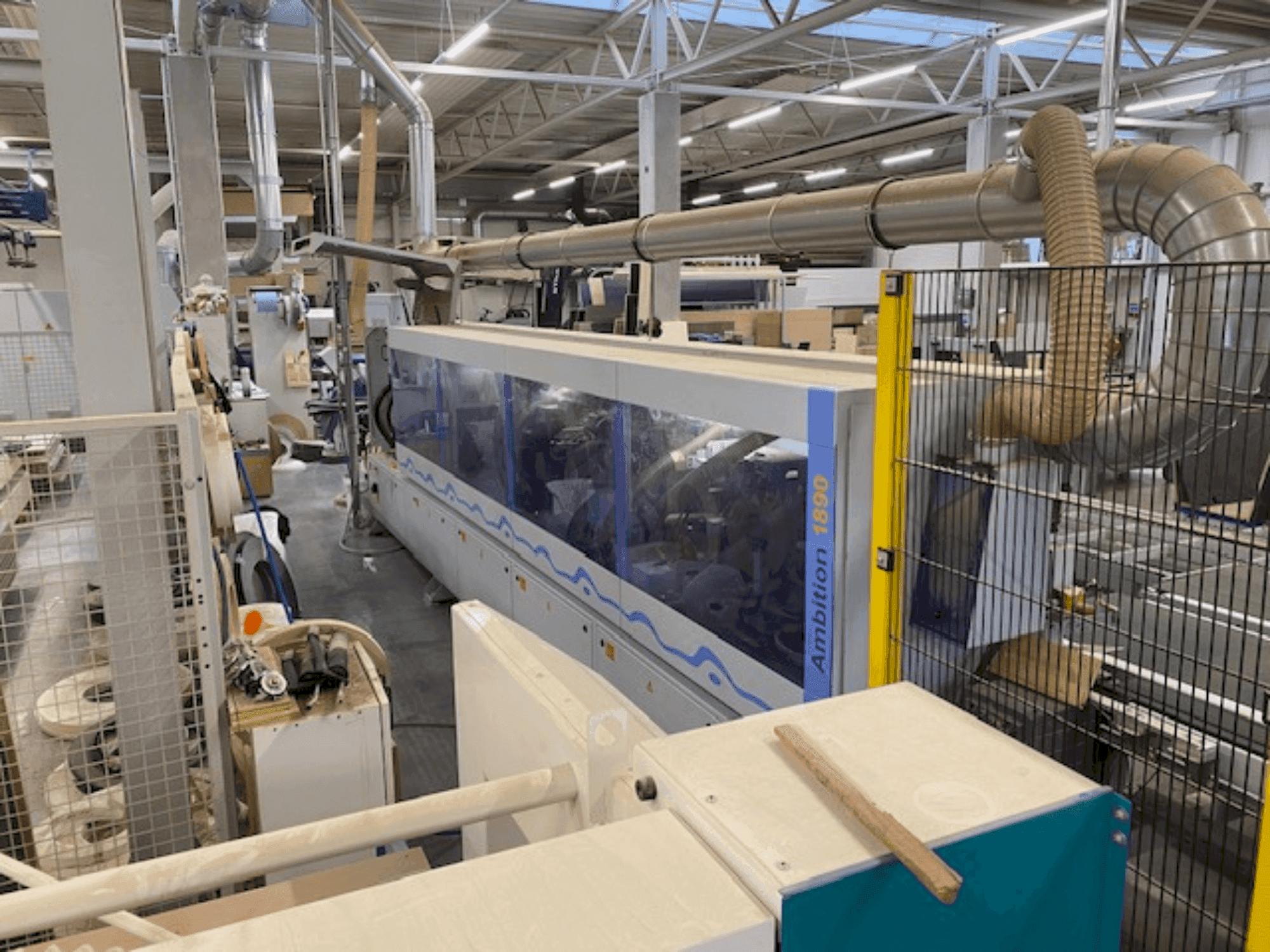 Vista frontale della macchina BRANDT KDF 890 2CU