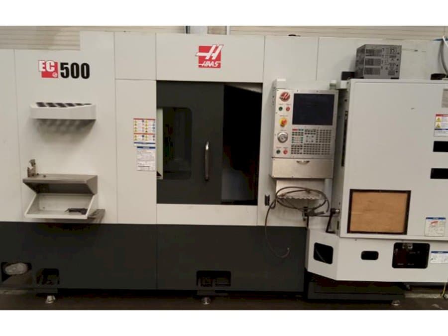 Vista frontale della macchina HAAS EC-500