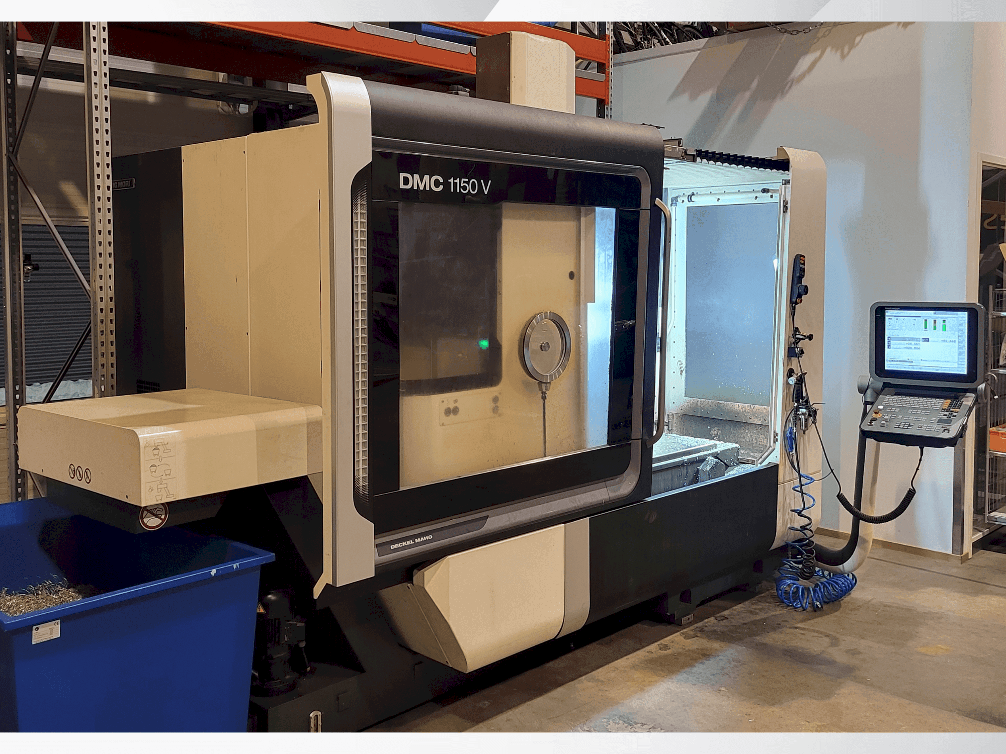 Vista frontale della macchina DMG MORI DMC1150V