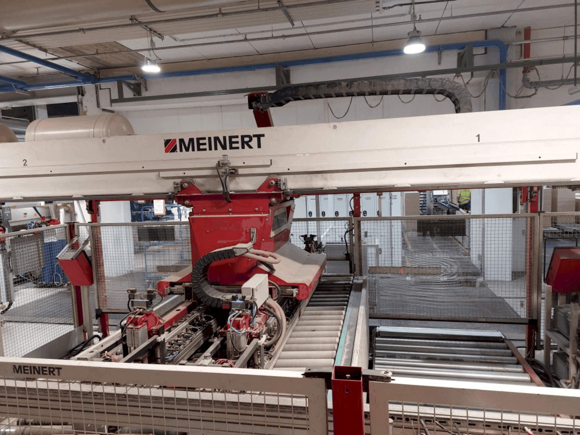 Vista frontale della macchina IMA Complete Line