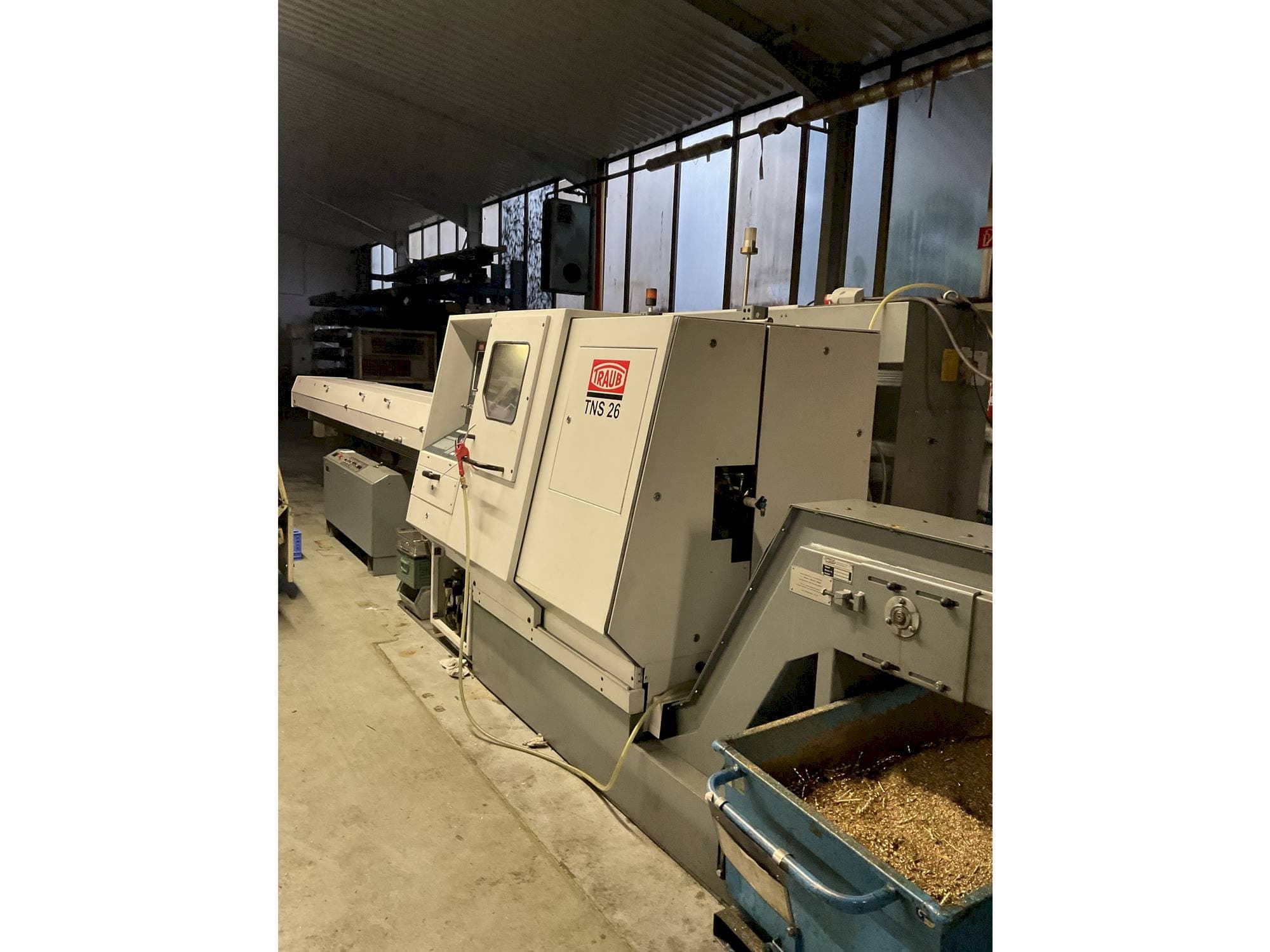 Vista frontale della macchina TRAUB TNS 26 DGY