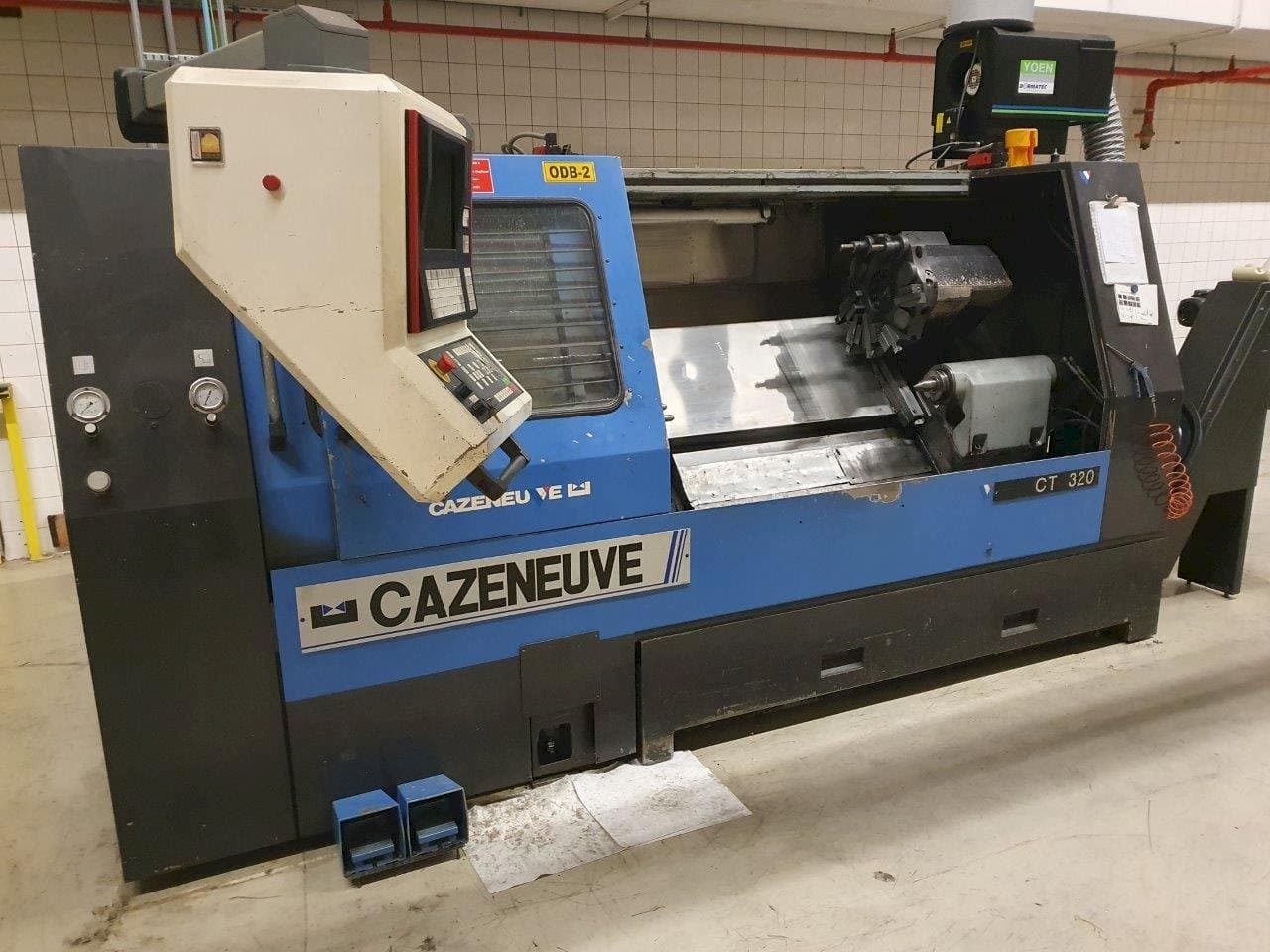 Vista frontale della macchina CAZENEUVE CT320