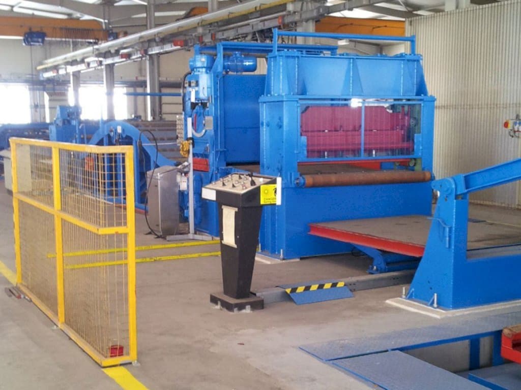 Vista frontale della macchina Sacma SP4A