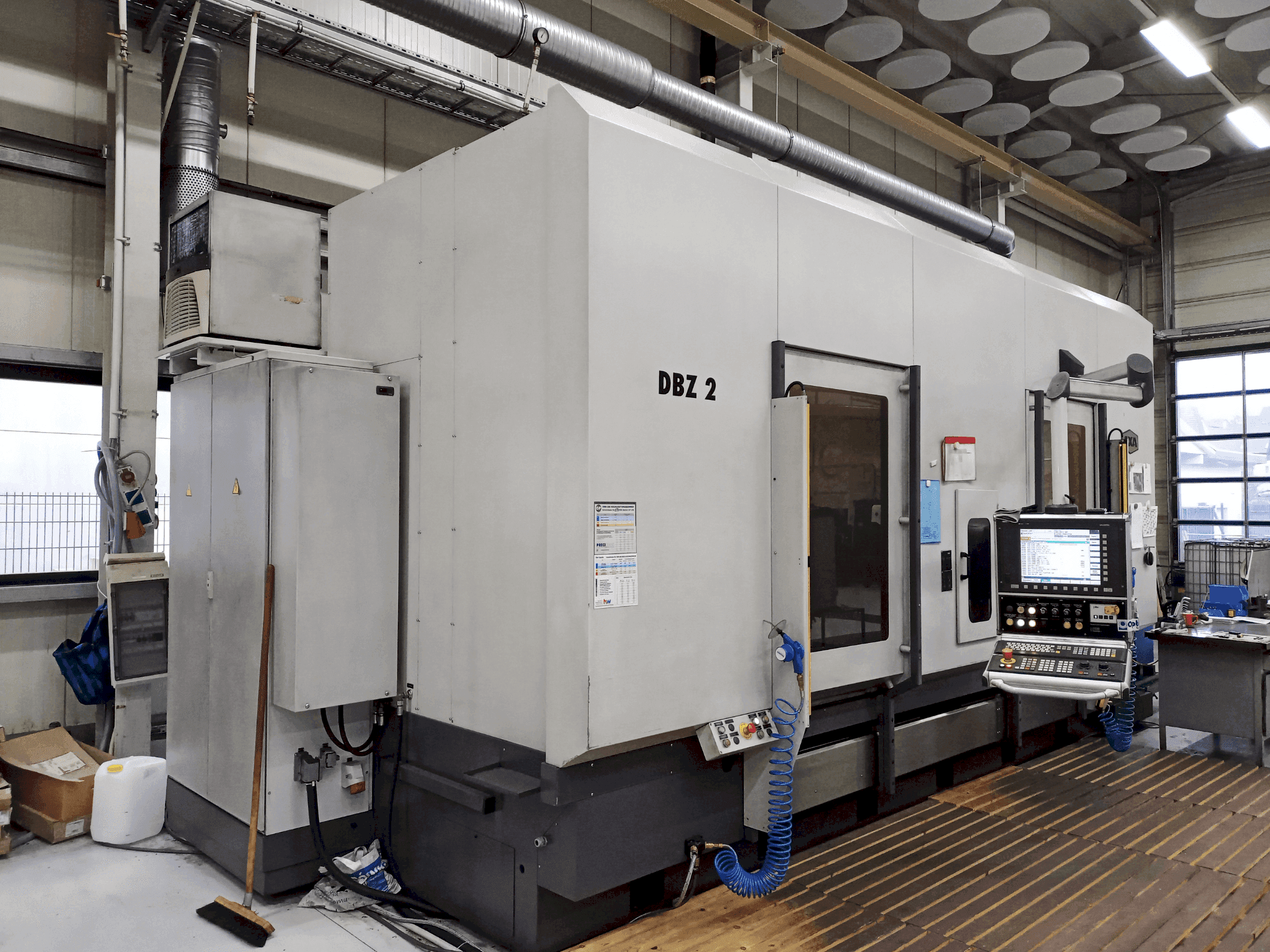 Vista frontale della macchina AXA DBZ 2 / 50