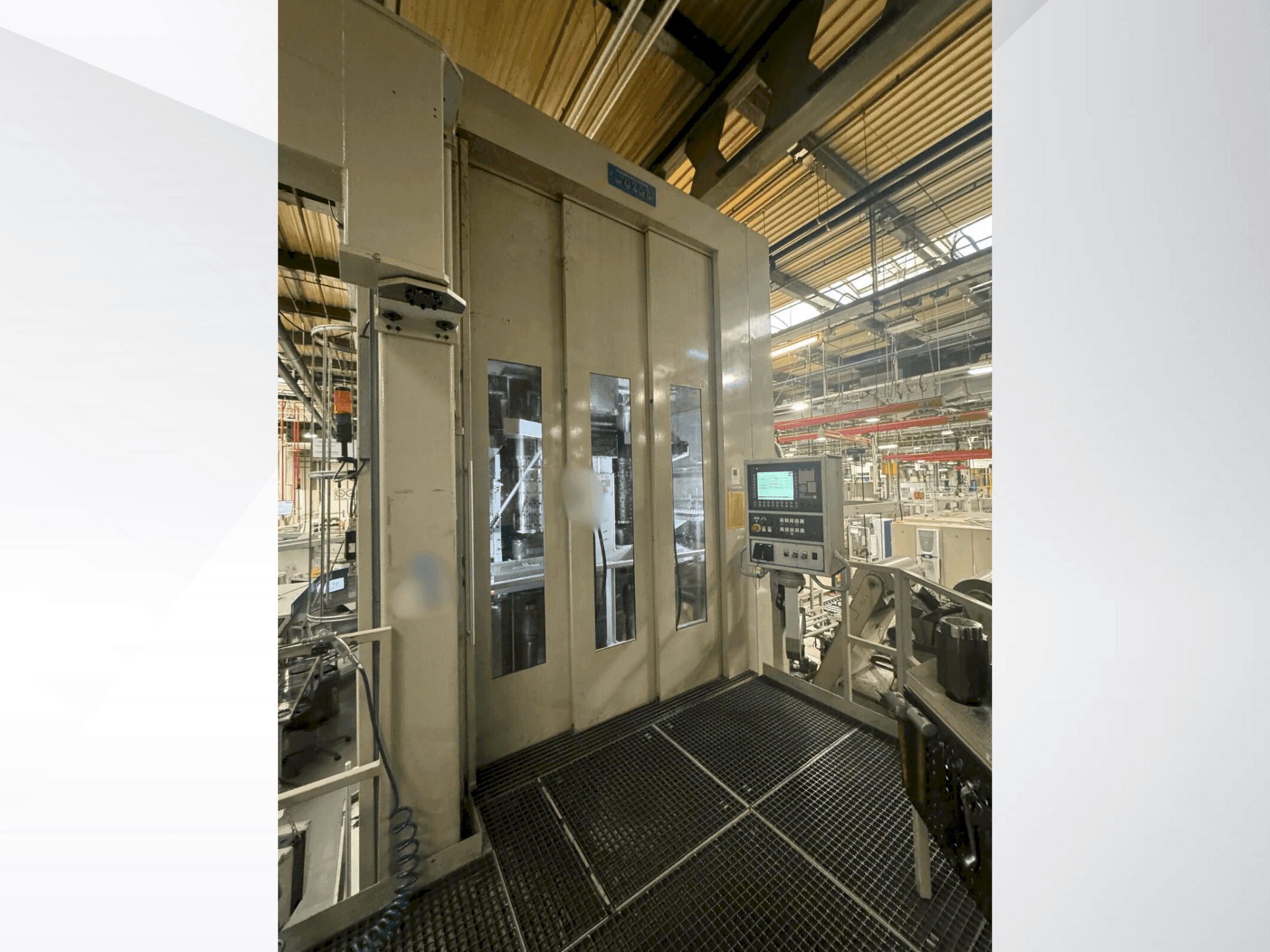 Vista frontale della macchina FORST RTSA 32x1600x630