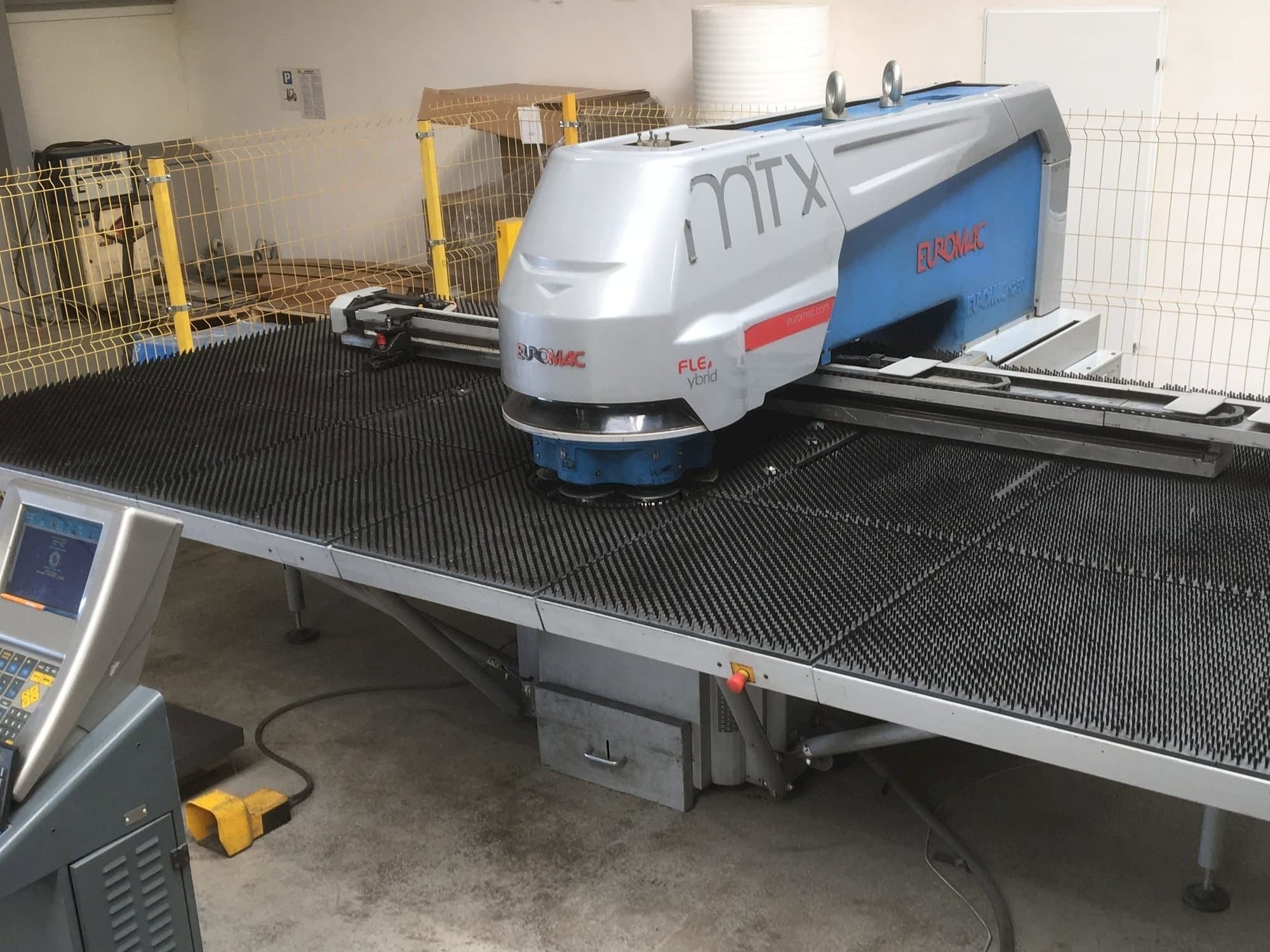 Vista frontale della macchina Euromac MTX FLEX 6