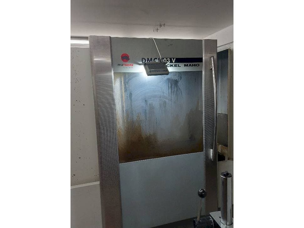 Vista frontale della macchina DMG DMC 103 V