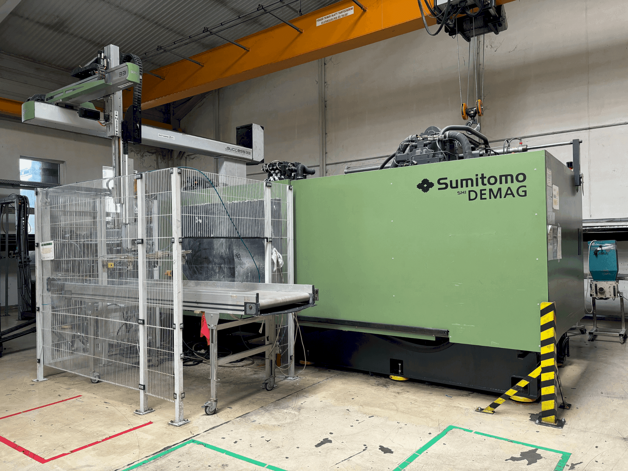 Vista frontale della macchina SUMITOMO SHI DEMAG Systec 800/1120-6400