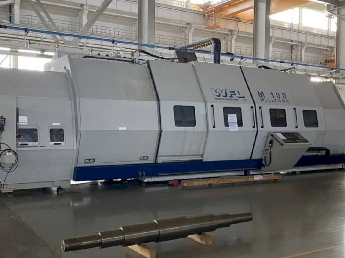 Vista frontale della macchina WFL  M 100