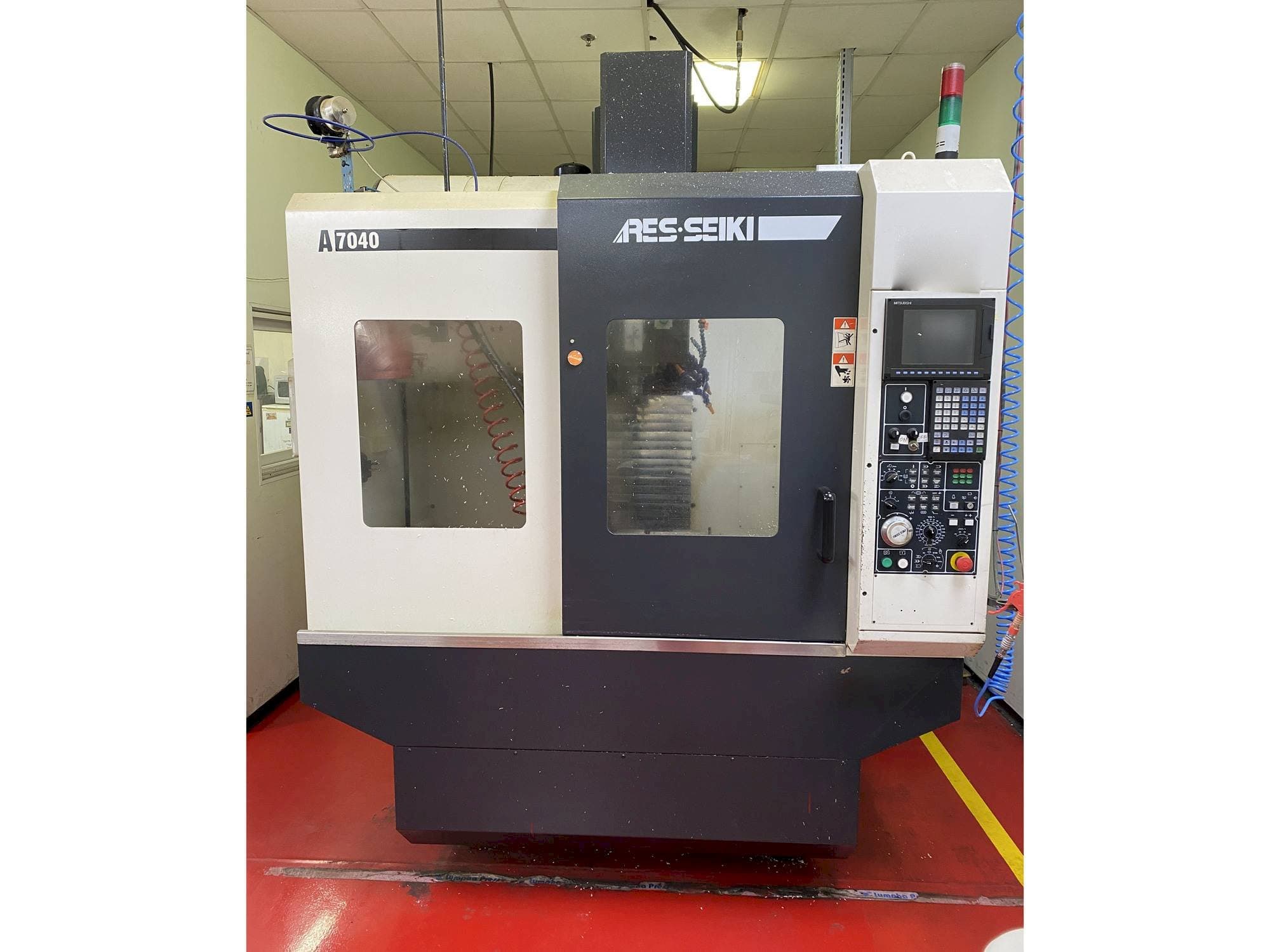 Vista frontale della macchina ARES A7040