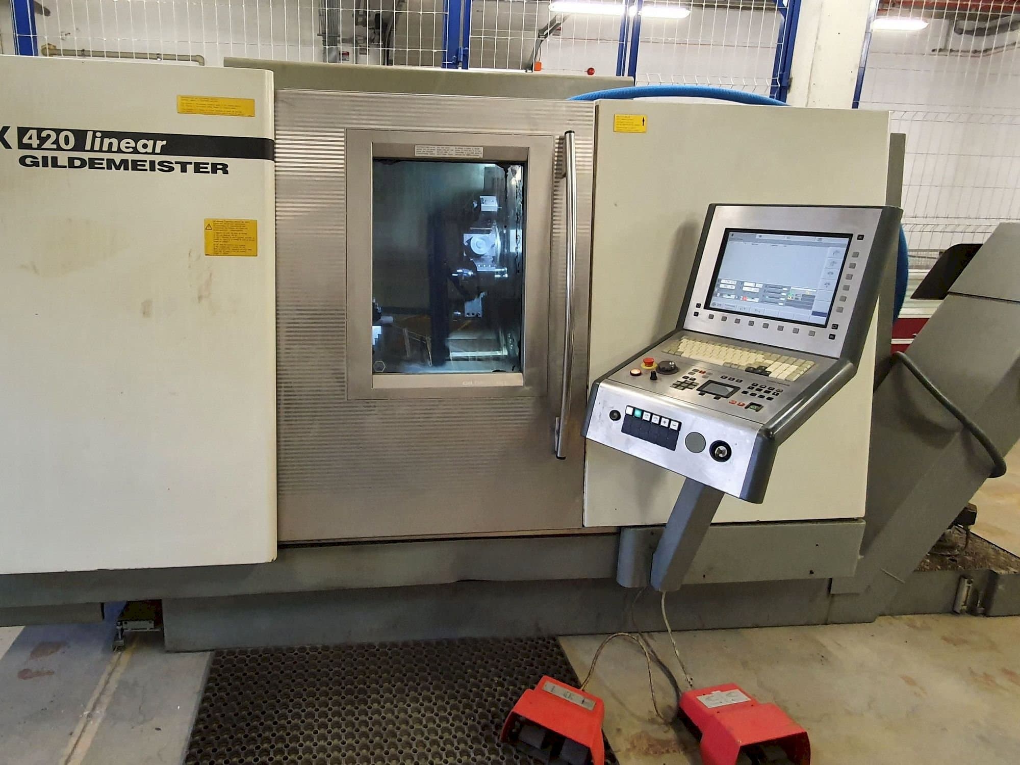 Vista frontale della macchina Gildemeister CTX 420 linear