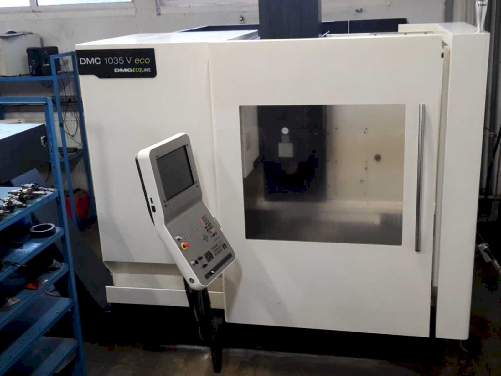 Vista frontale della macchina DMG DMC 1035 V ECO