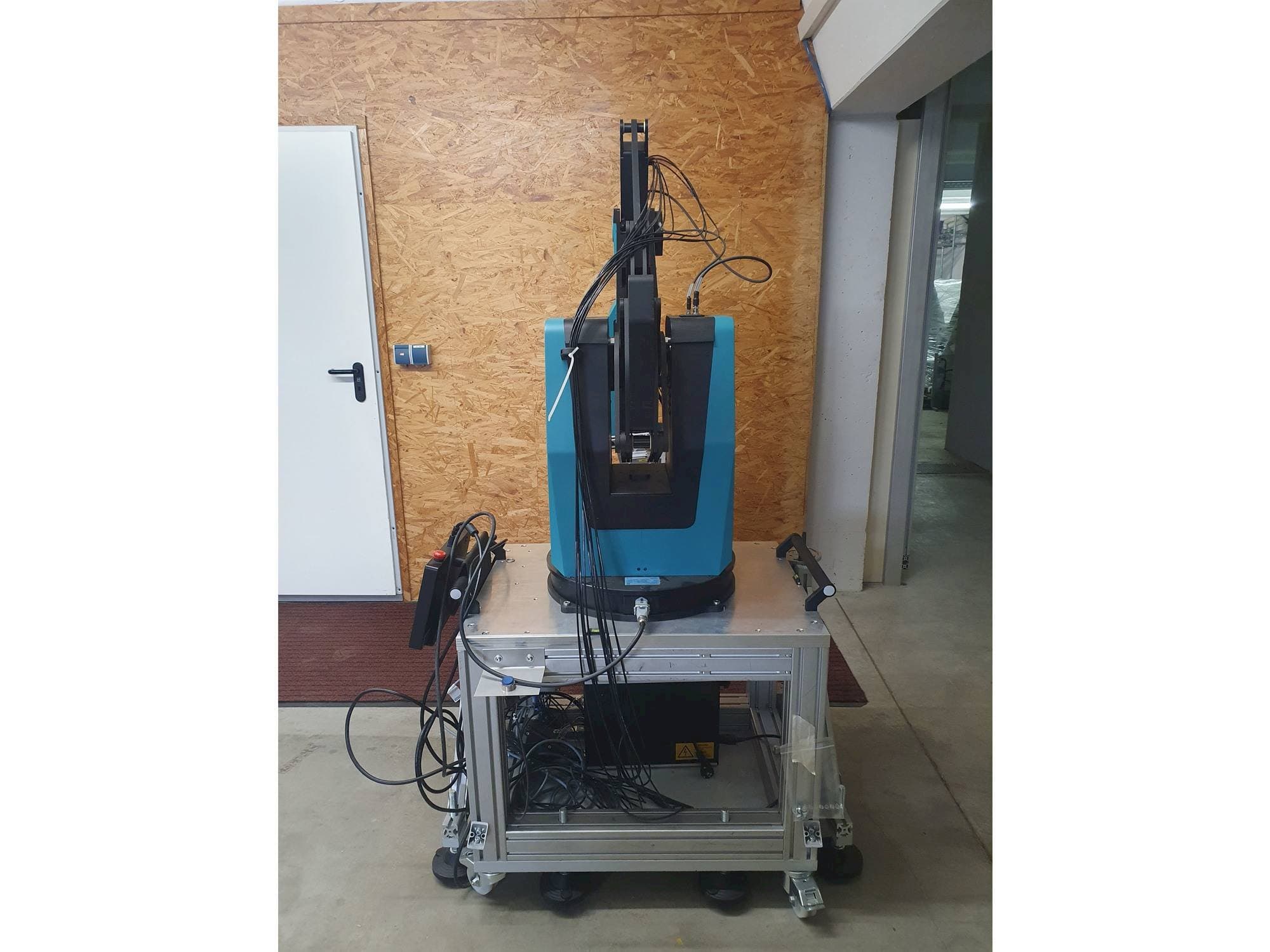 Vista frontale della macchina Fruitcore HORST 1400