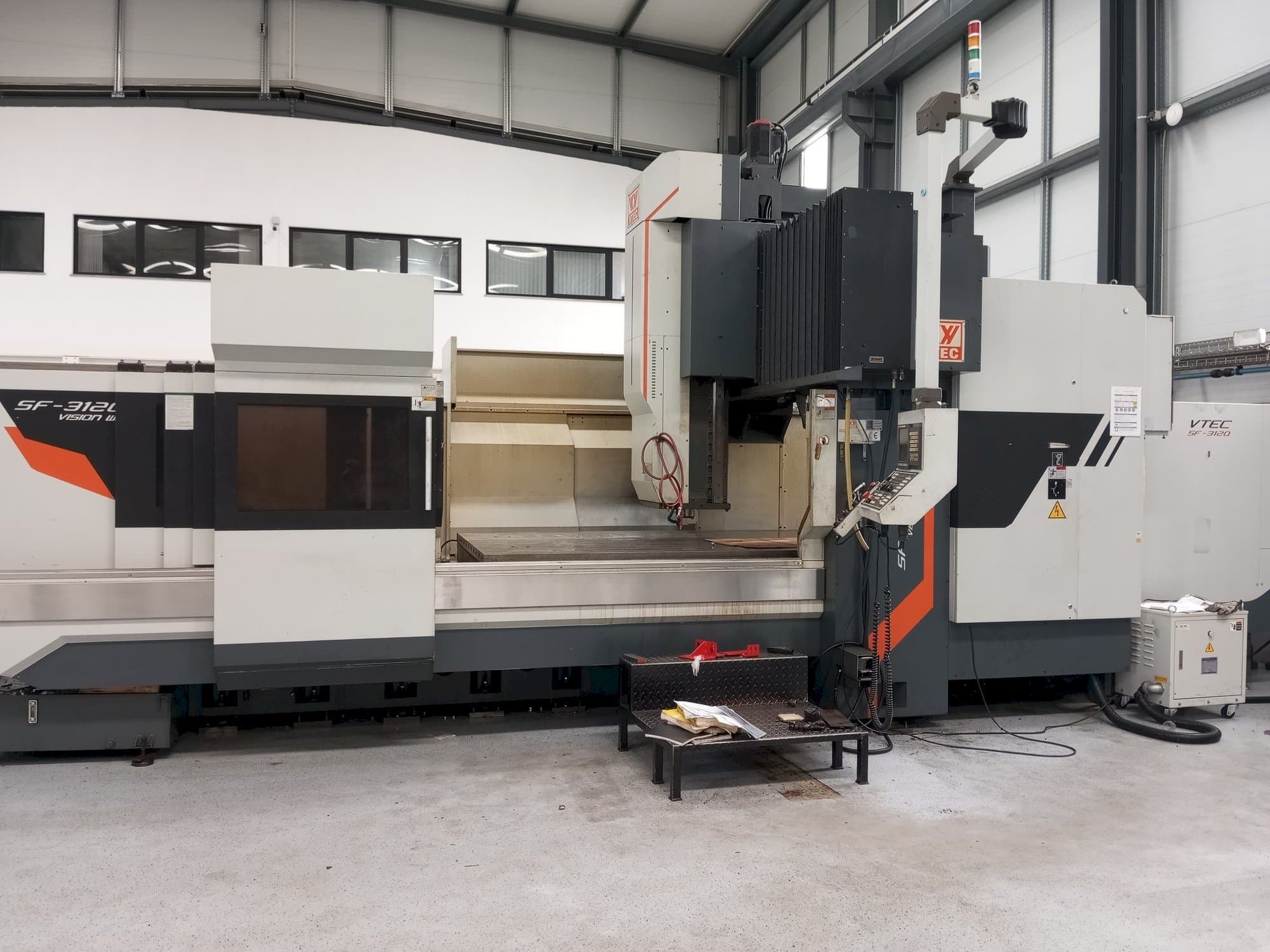 Vista frontale della macchina Vision Wide VTEC SF-3120