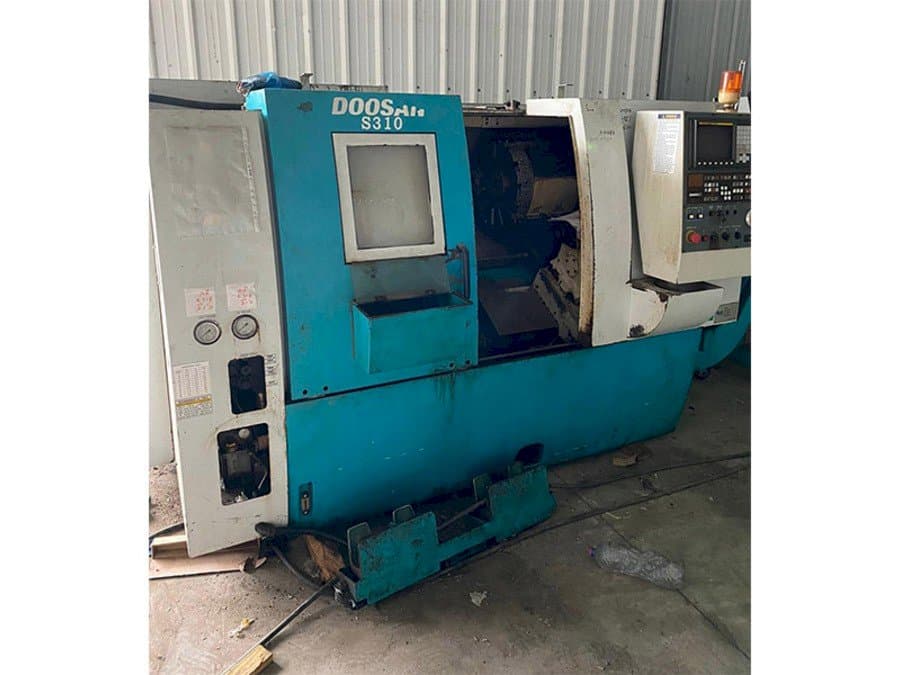 Vista frontale della macchina Doosan S310