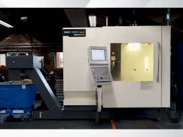 Vista frontale della macchina DMG MORI DMC 1035V
