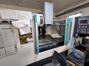 Vista frontale della macchina Feeler FVP1300A