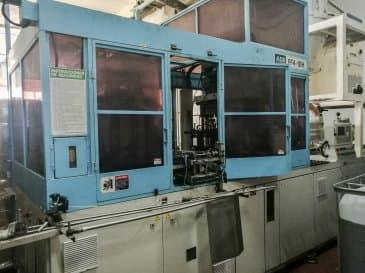 Vista lato sinistro della macchina NISSEI ASB PF4-1BH