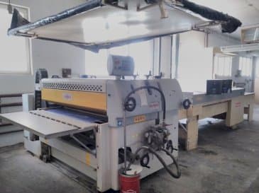 Vista frontale della macchina SORBINI smartcoater sp1