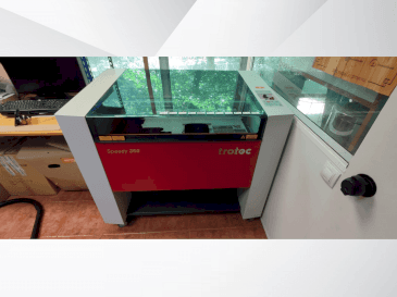 Vista frontale della macchina Trotec Speedy 360