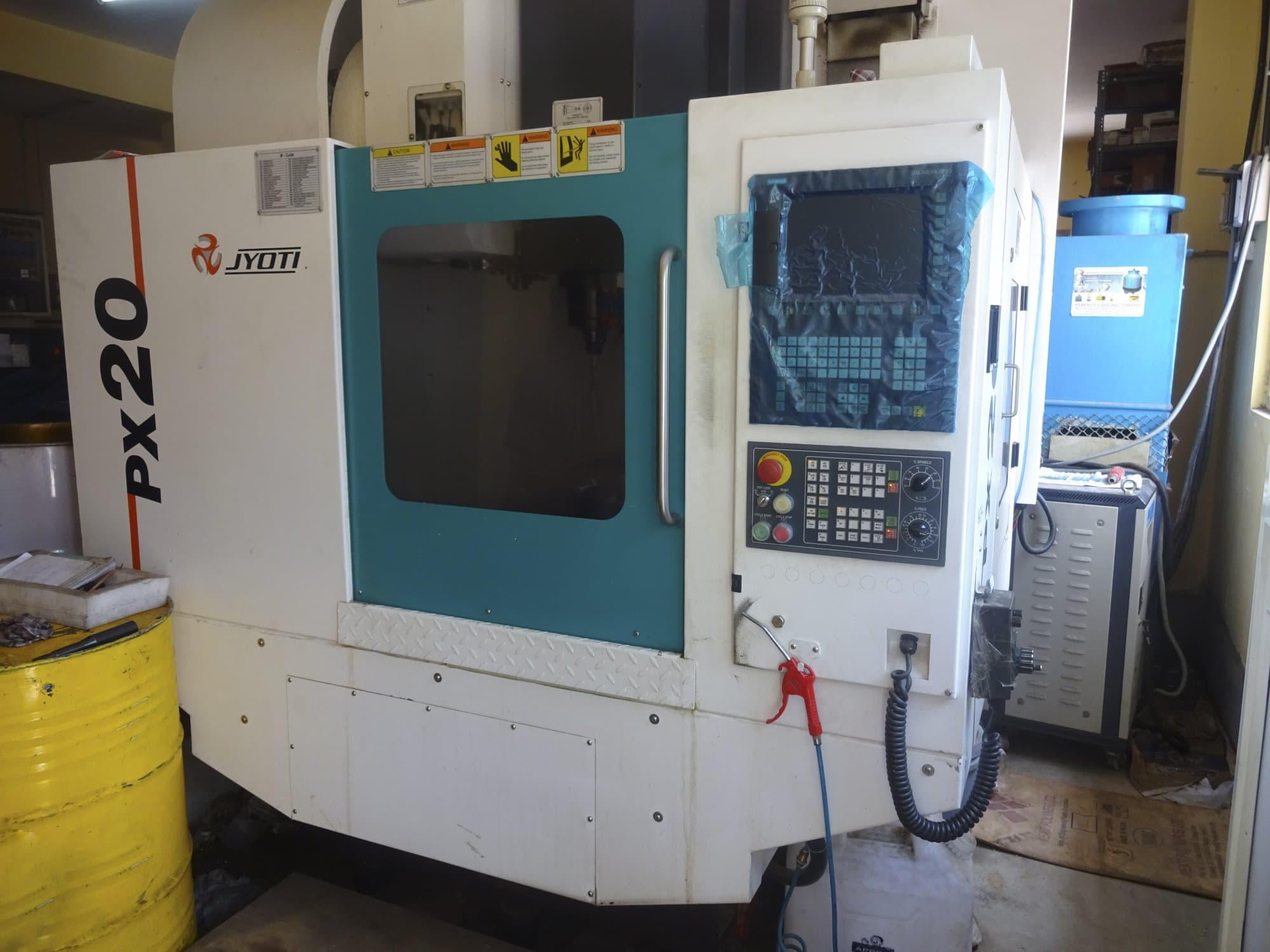 Vista frontale 1 della macchina JYOTI PX-20