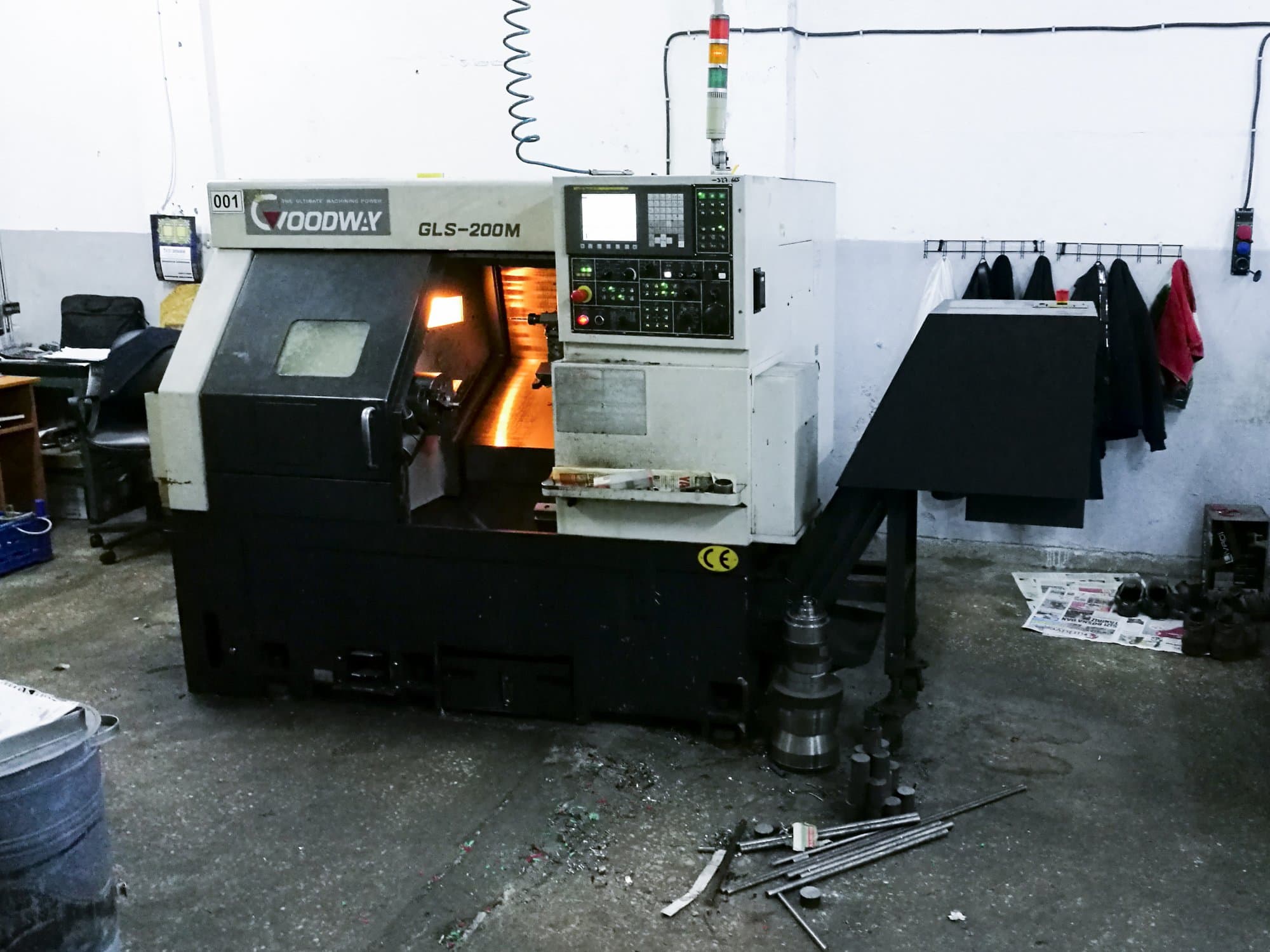 Vista frontale Goodway GLS-200M