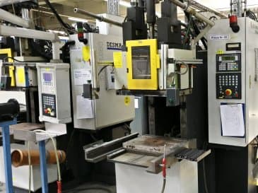 Vista lato destro della macchina Kloeckner Desma 956.050